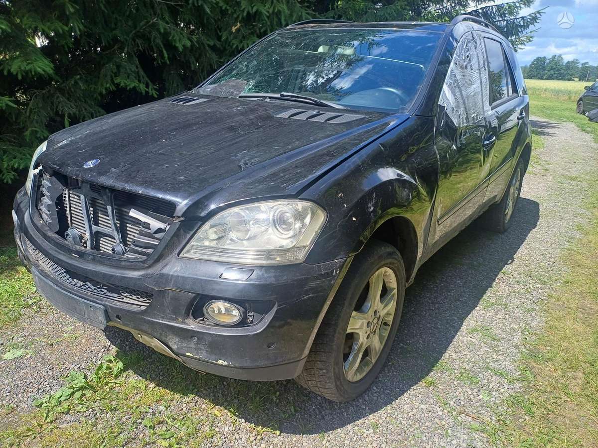 Mercedes-Benz ML320 по частям