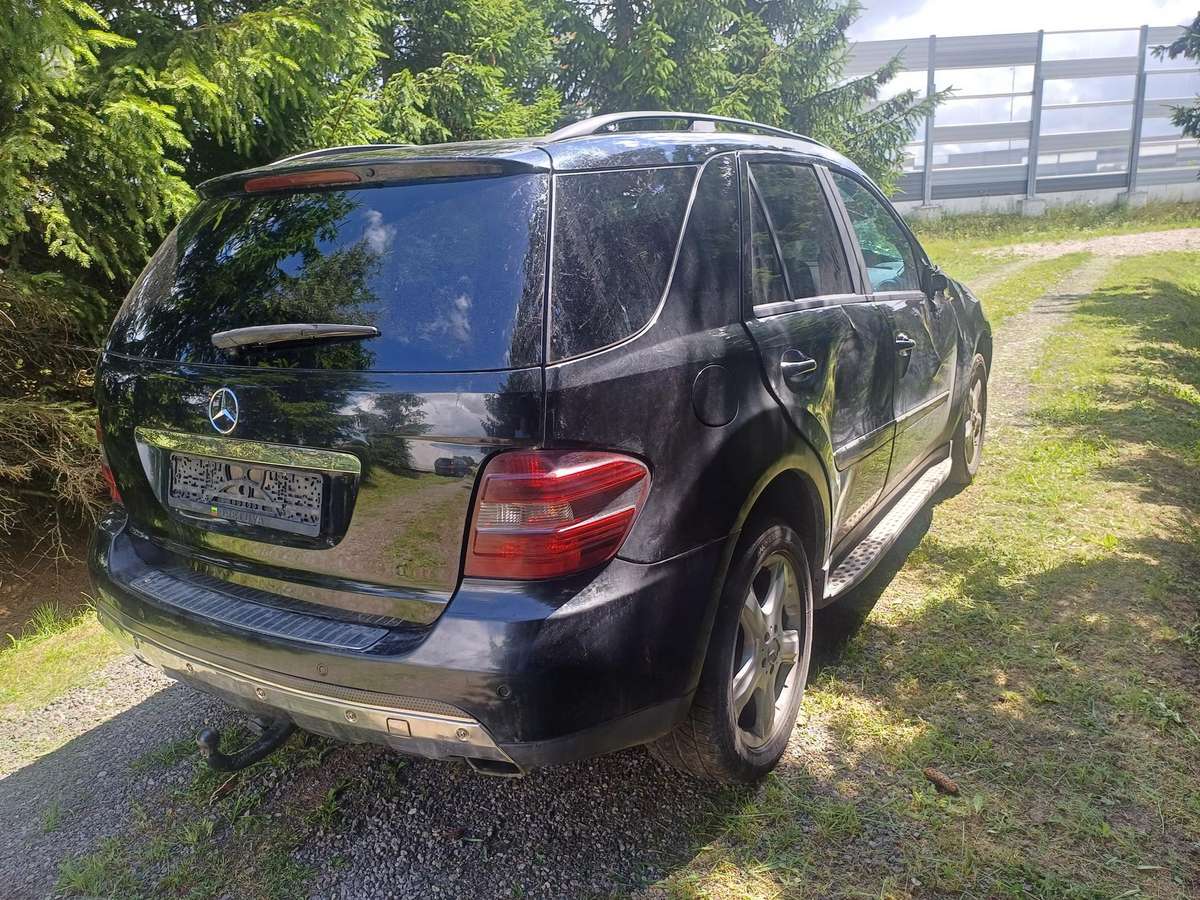 Mercedes-Benz ML320 по частям