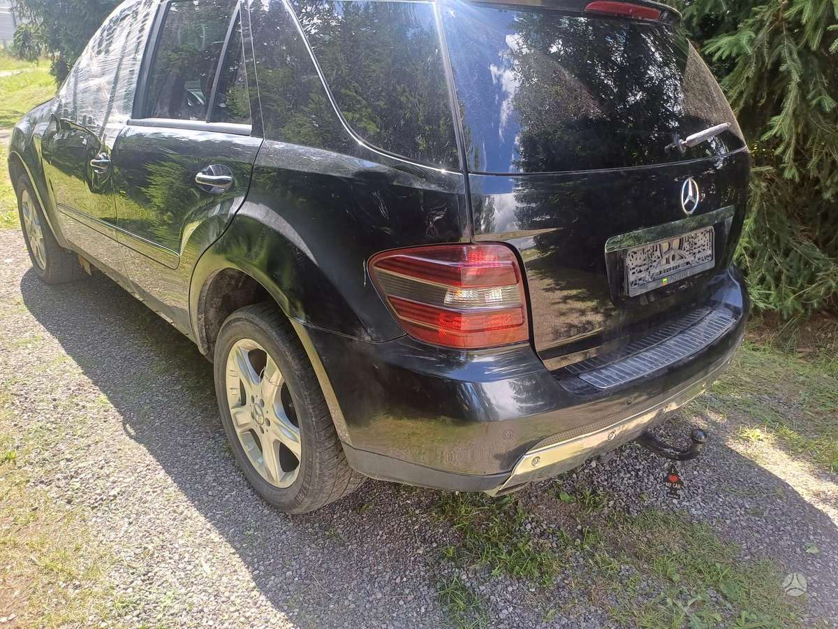 Mercedes-Benz ML320 по частям