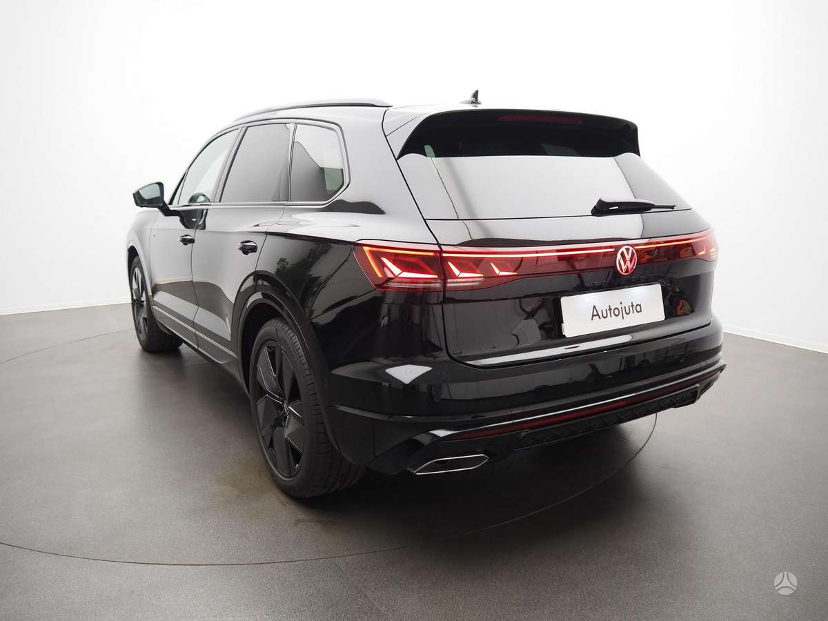 Volkswagen Touareg - 6