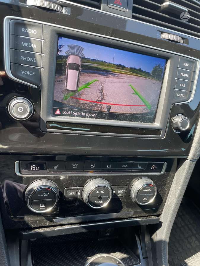Volkswagen Golf, 1.6 l., Универсал