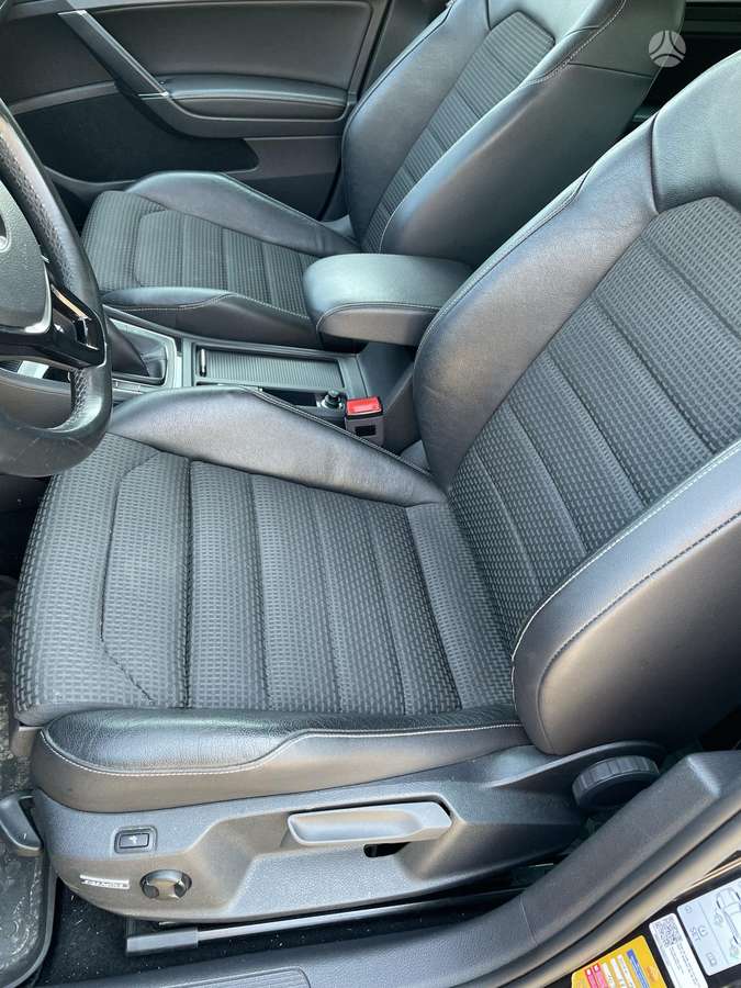 Volkswagen Golf, 1.6 l., Универсал