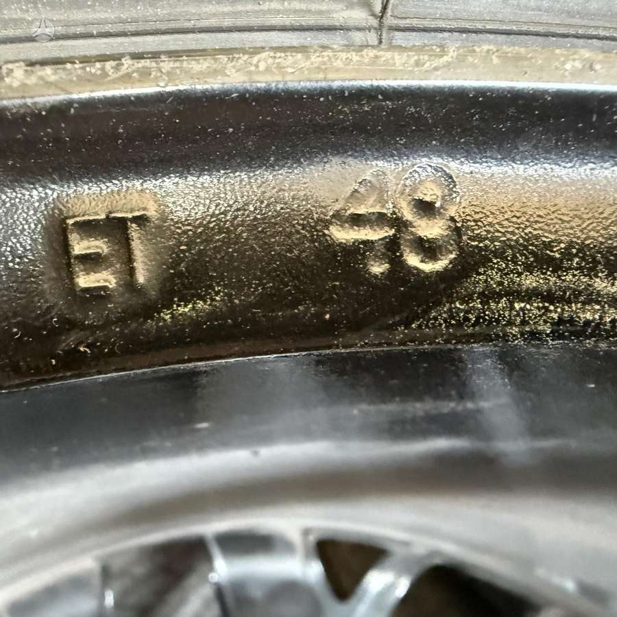 TESLA Model Y, lengvojo lydinio, R21