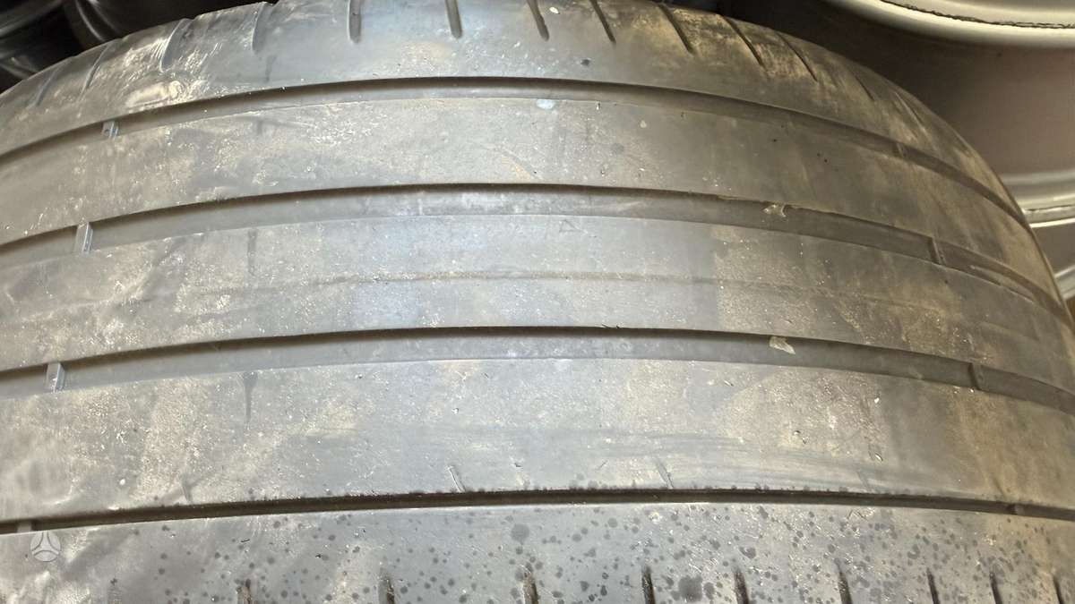 TESLA Model Y, lengvojo lydinio, R21