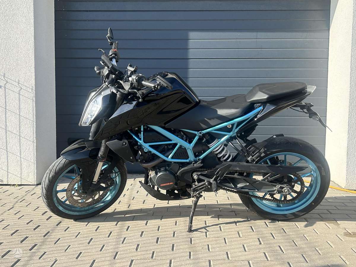 KTM Duke 125cc, street / classic