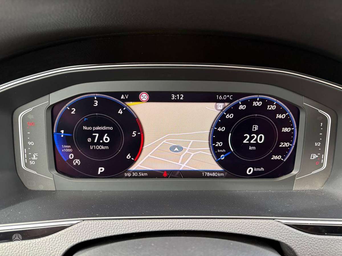 Volkswagen Passat, 2.0 l., Универсал