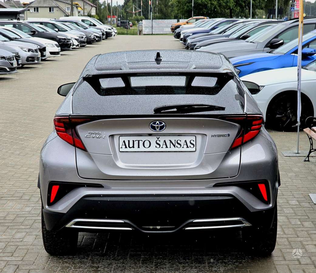 Toyota C-HR - 10