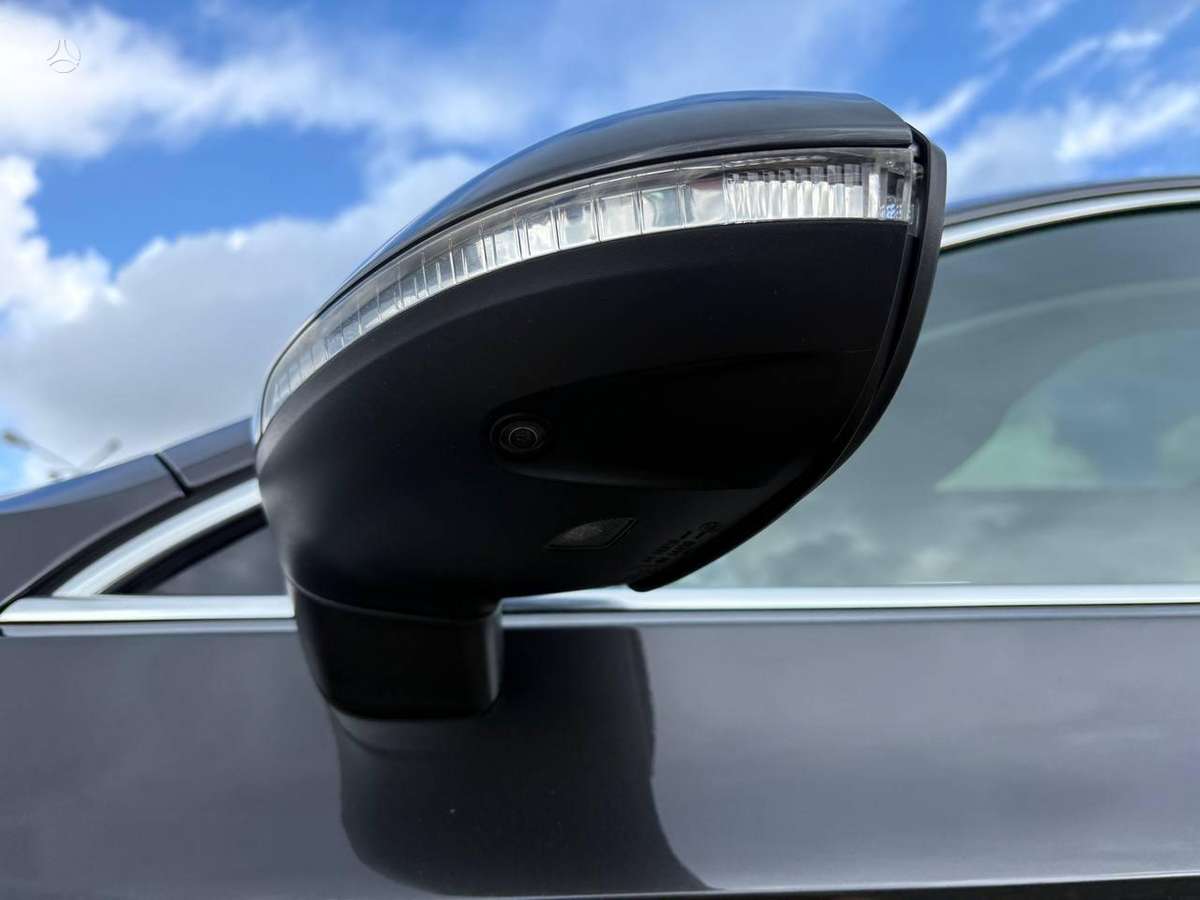 Volkswagen Passat, 2.0 l., Универсал