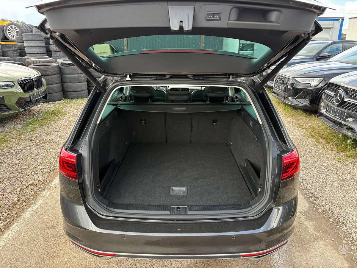 Volkswagen Passat, 2.0 l., Универсал