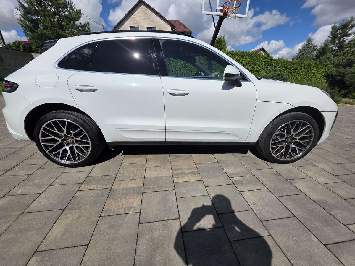 Porsche Macan - 10