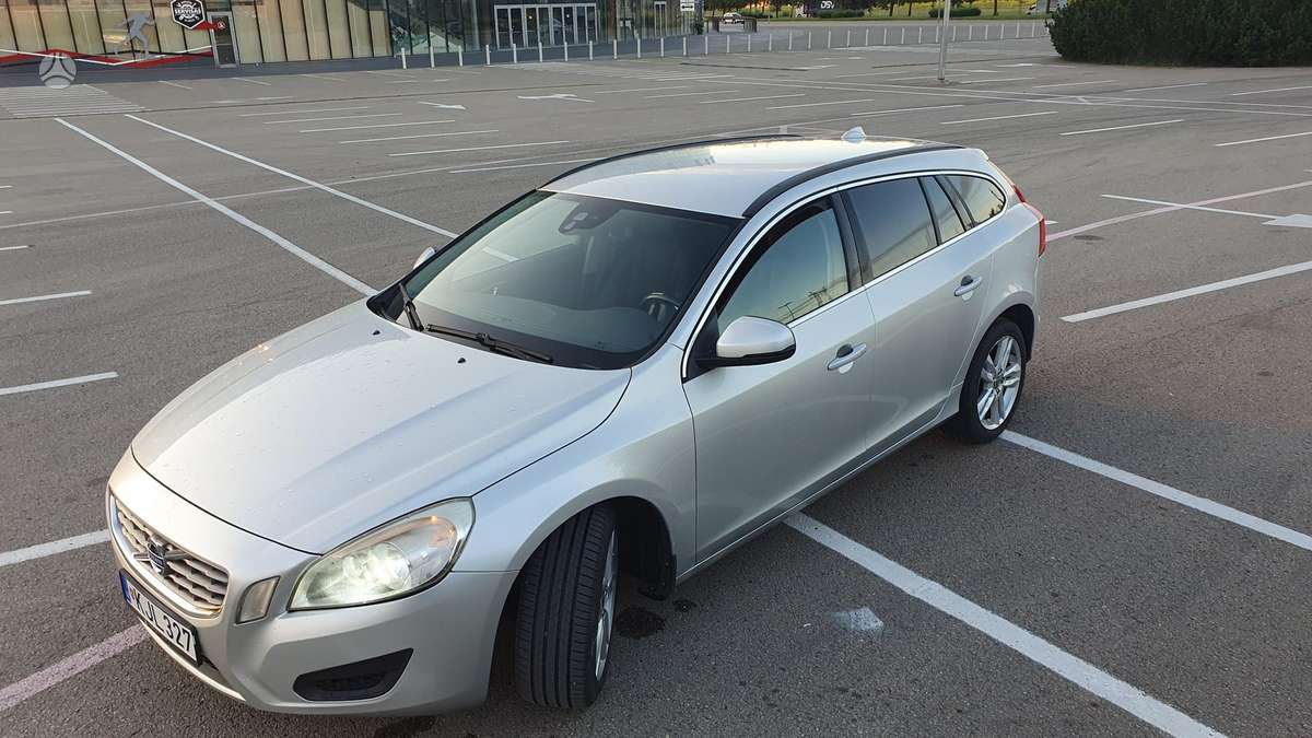 Volvo V60 - 11
