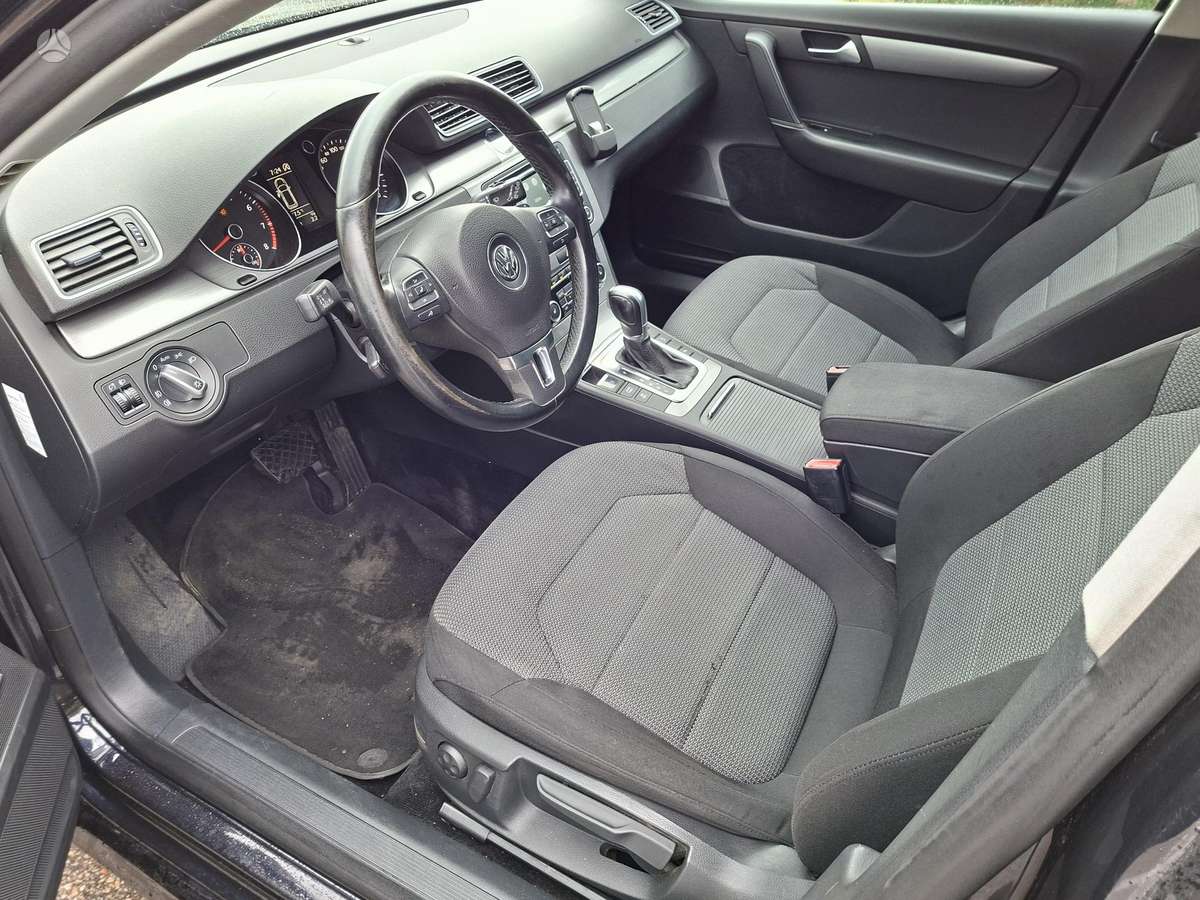 Volkswagen Passat, 1.4 l., Универсал