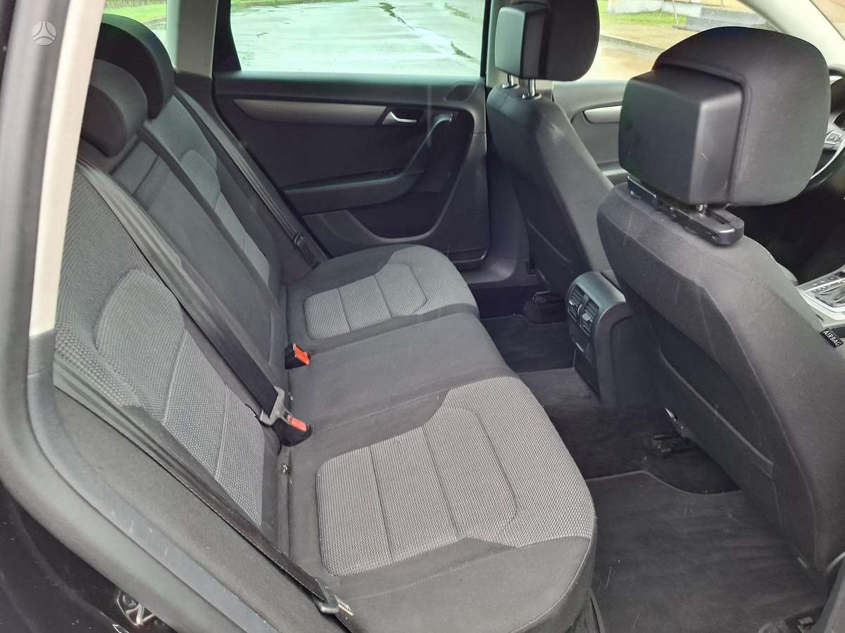 Volkswagen Passat, 1.4 l., Универсал