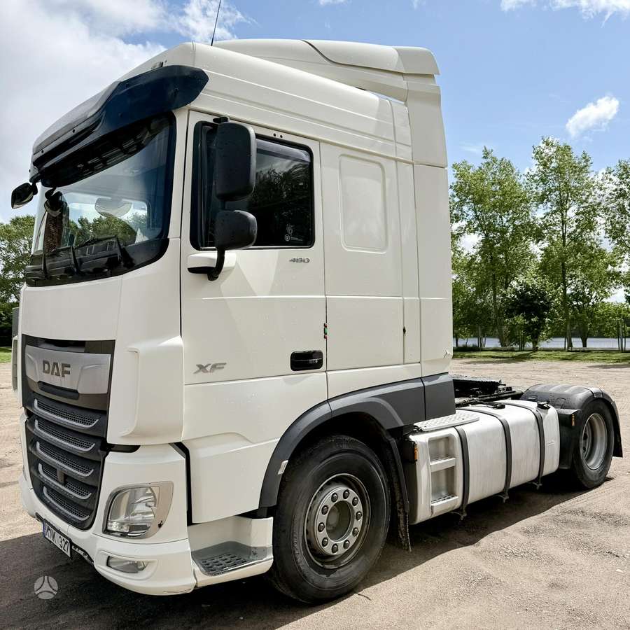 DAF XF 480 FT, double sleeper