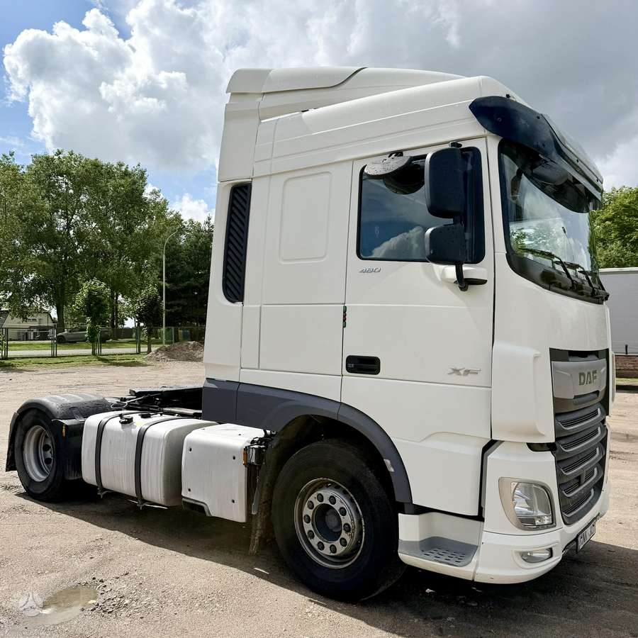 DAF XF 480 FT, 2 miegamosios vietos