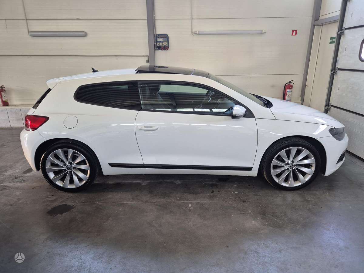 Volkswagen Scirocco, 2.0 l., coupe