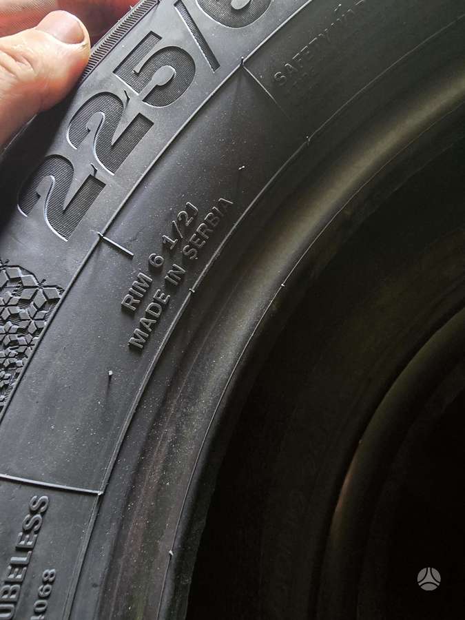 -Kita-, winter 225/60 R17