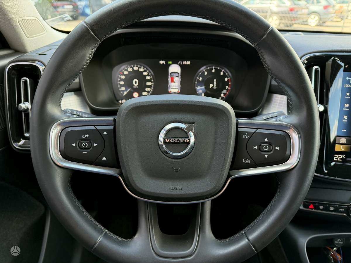Volvo XC40 - 7