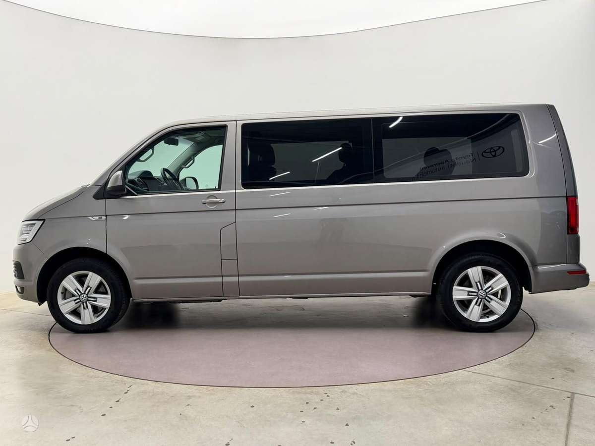 Volkswagen Multivan - 5