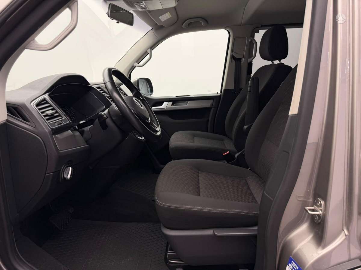 Volkswagen Multivan - 9