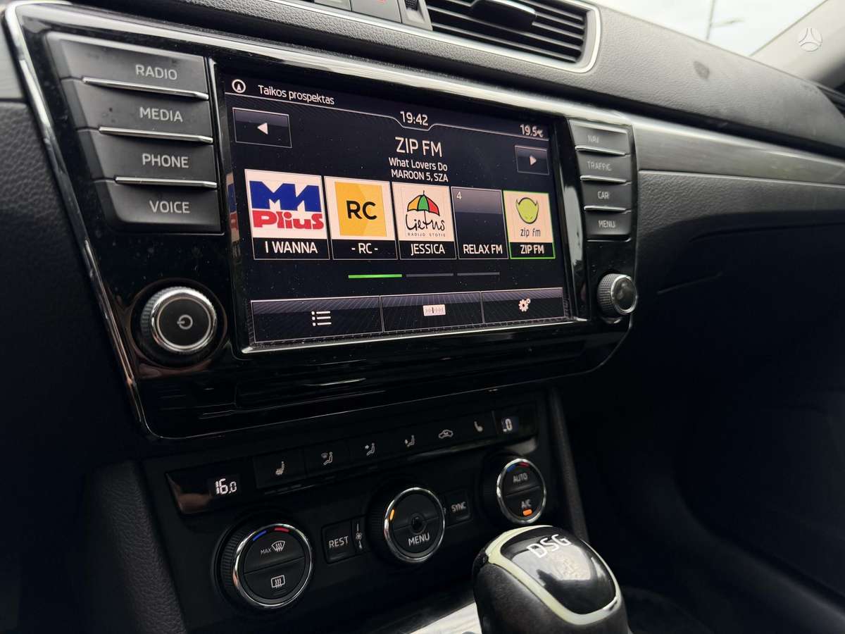 Skoda Superb, 2.0 l., Хэтчбек