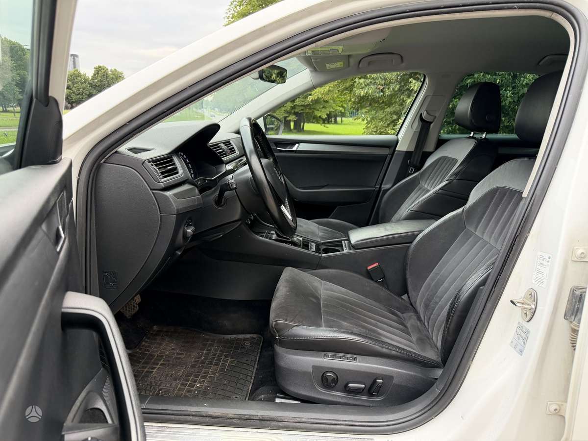 Skoda Superb, 2.0 l., Хэтчбек