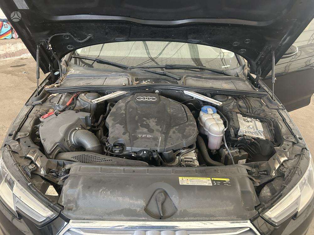 Audi A4, 2.0 l., saloon / sedan