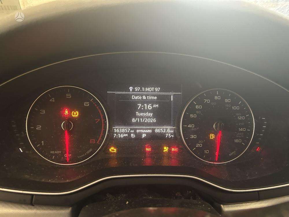 Audi A4, 2.0 l., saloon / sedan