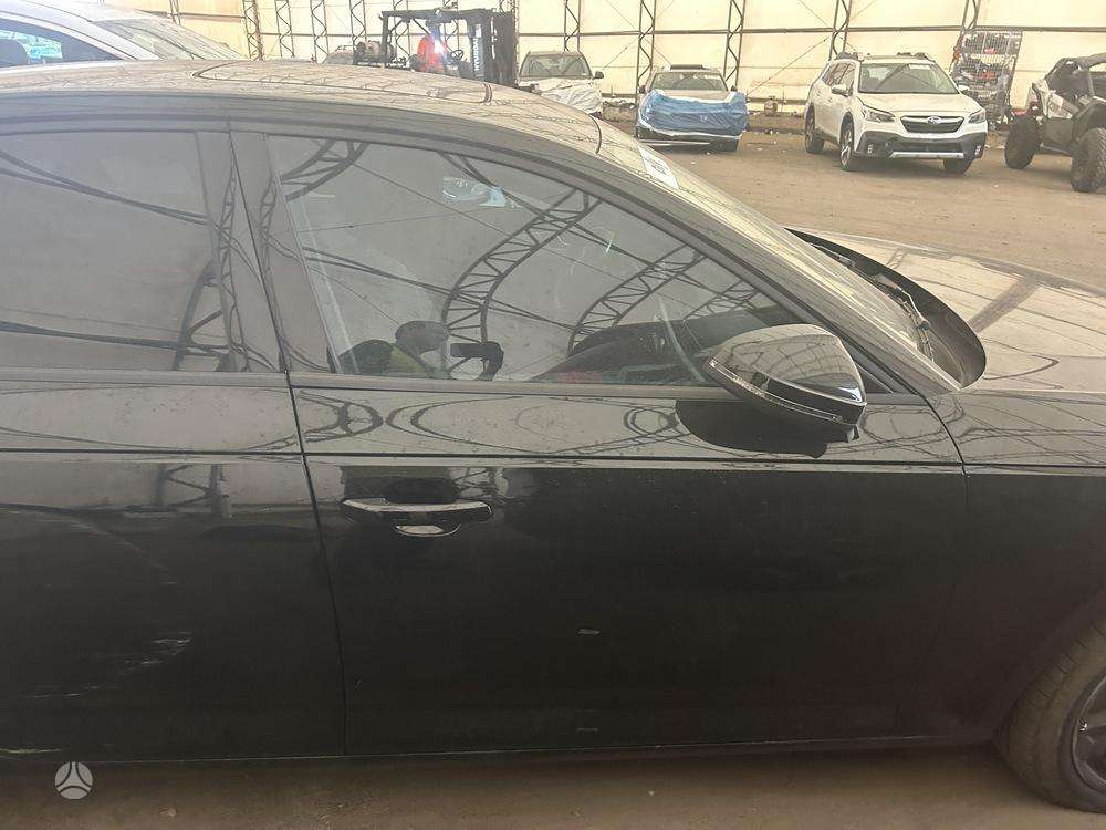 Audi A4, 2.0 l., saloon / sedan