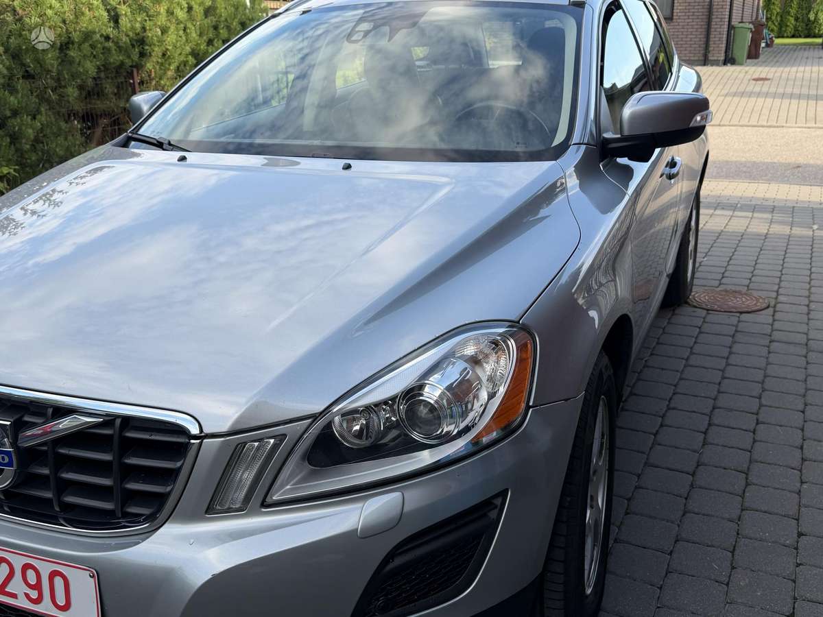 Volvo XC60 - 8