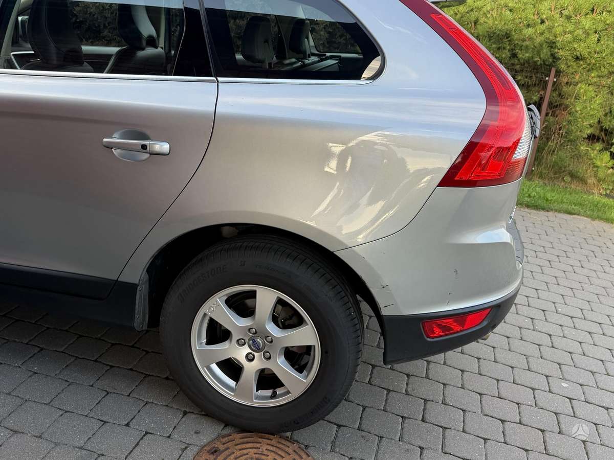 Volvo XC60 - 9