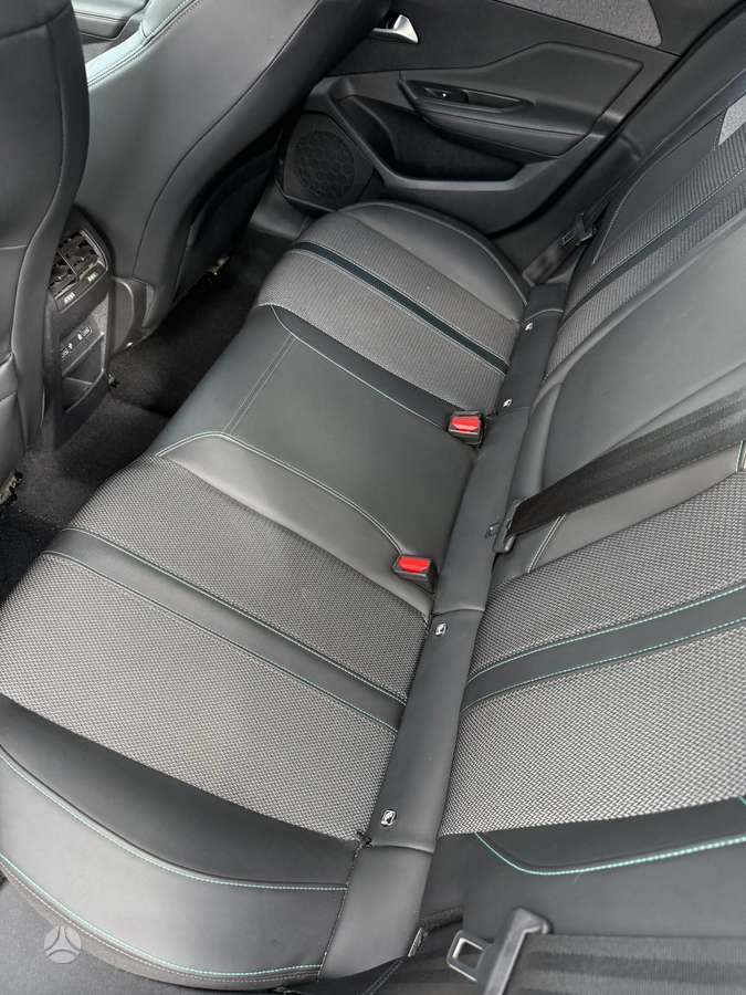 Peugeot 308 - 7