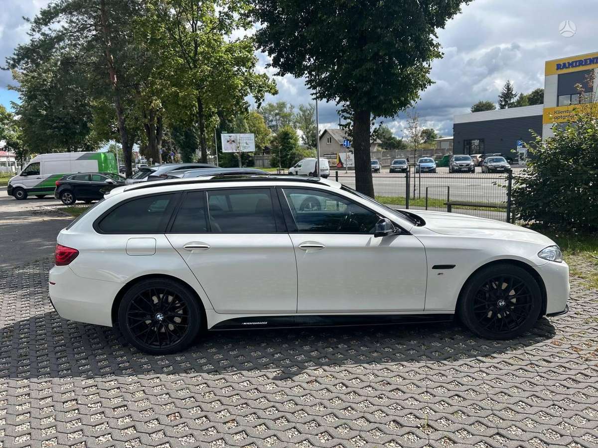 BMW 530, 3.0 l., Универсал