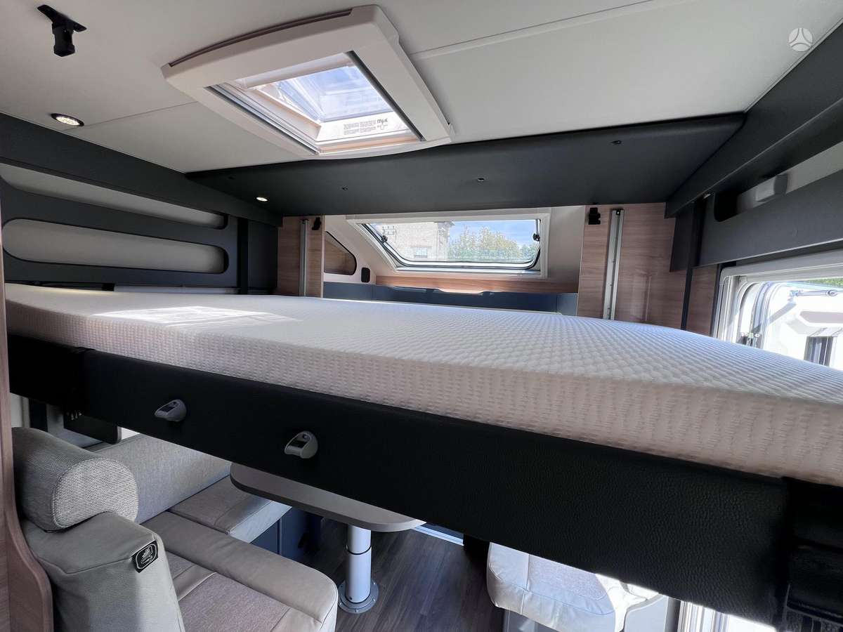 Knaus L!VE WAVE 650 MEG BLACK SELECT, campers