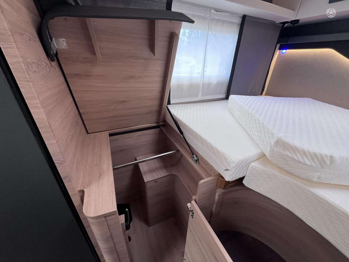 Knaus L!VE WAVE 650 MEG BLACK SELECT, campers