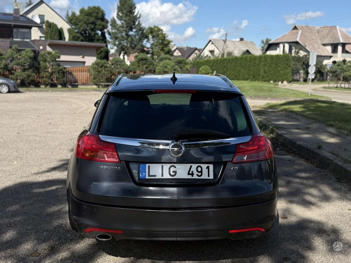 Opel Insignia, 2.0 l., Универсал