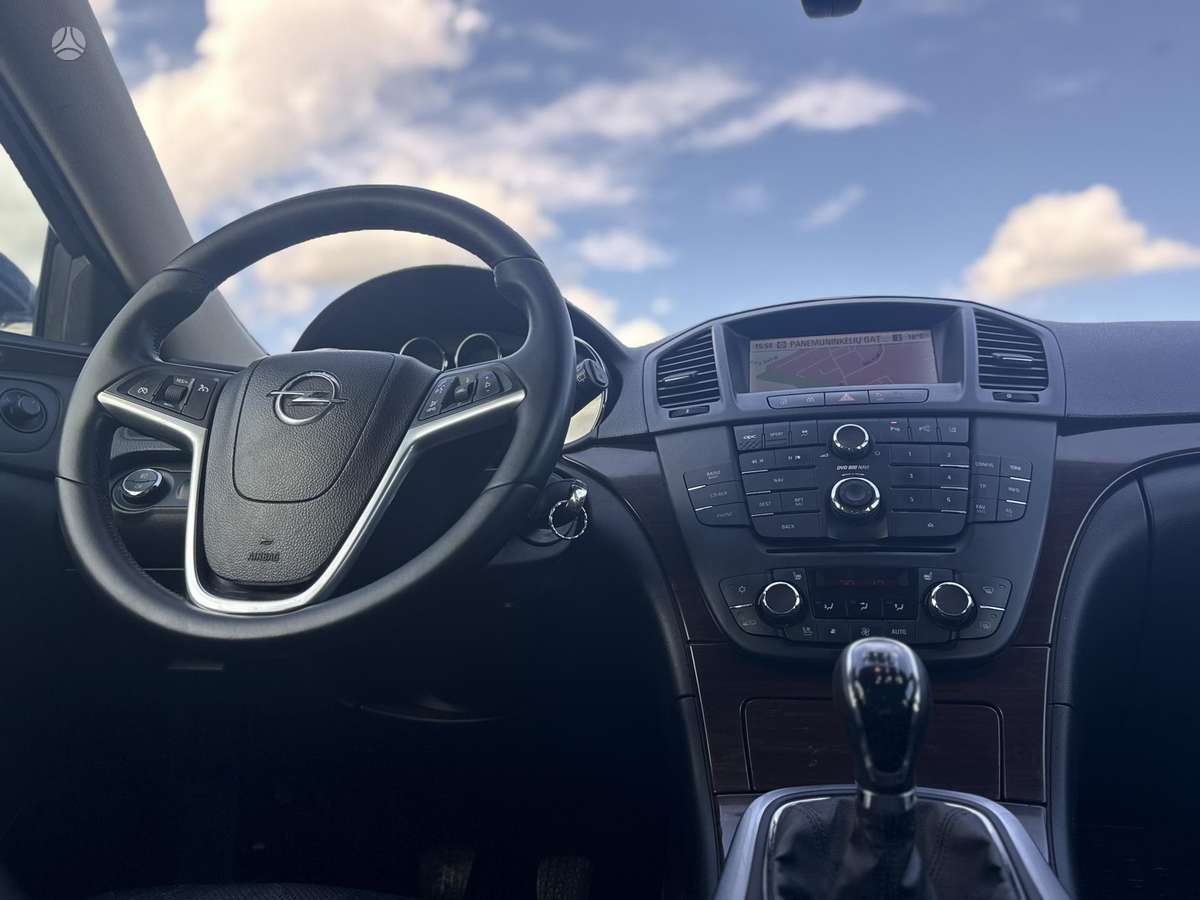Opel Insignia, 2.0 l., Универсал