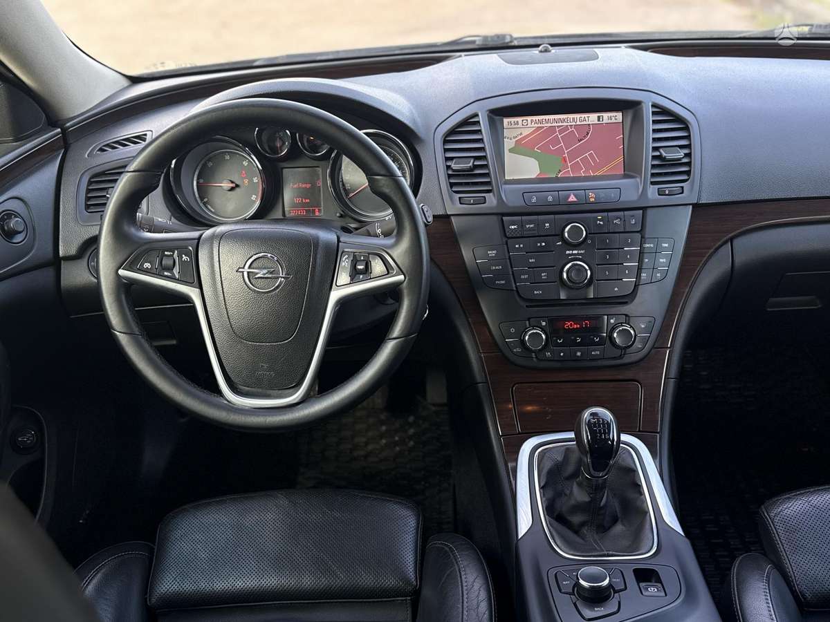 Opel Insignia, 2.0 l., Универсал
