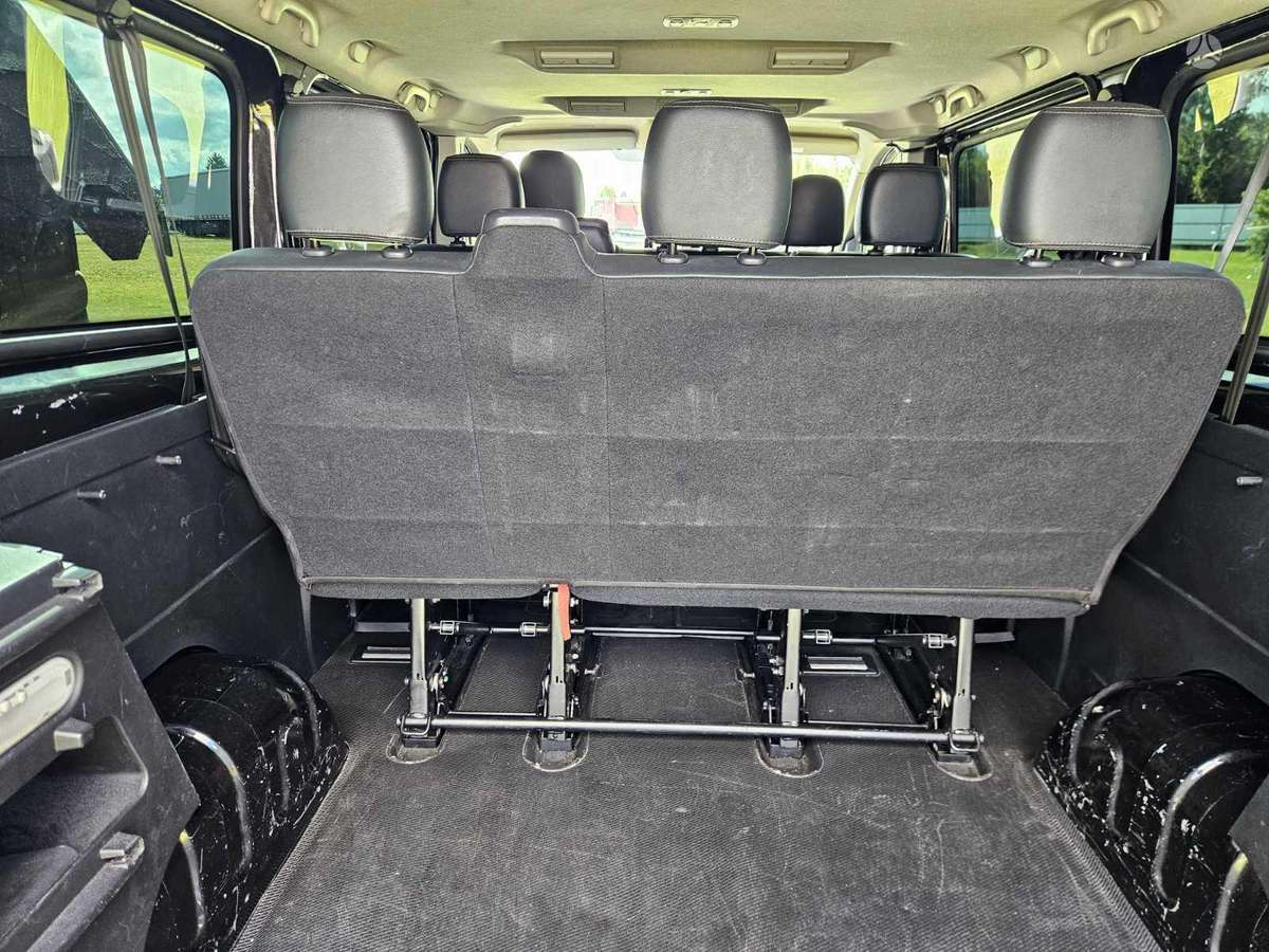 Renault Trafic - 11