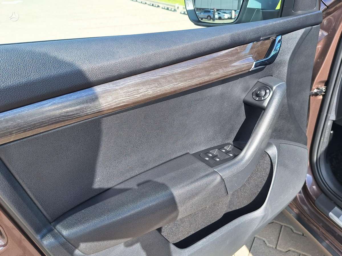 Škoda Octavia Scout - 9