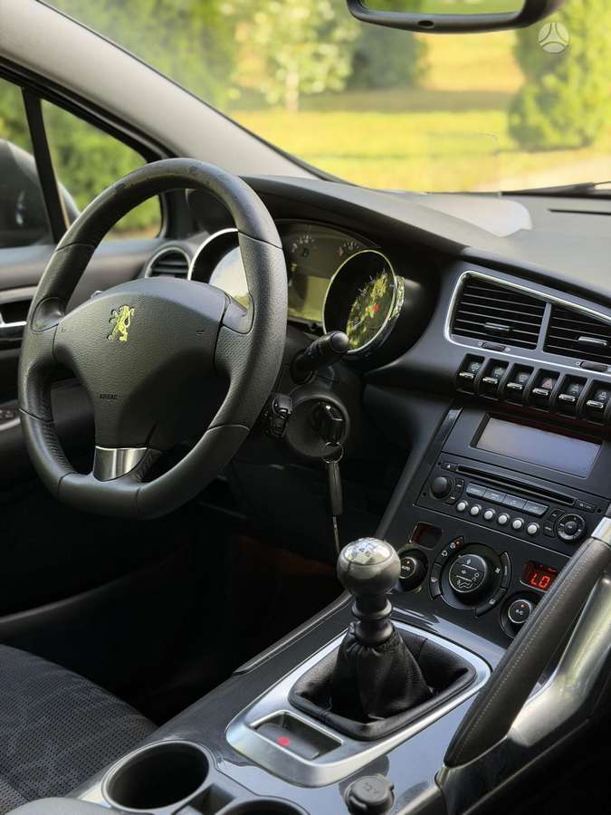 Peugeot 3008 - 8