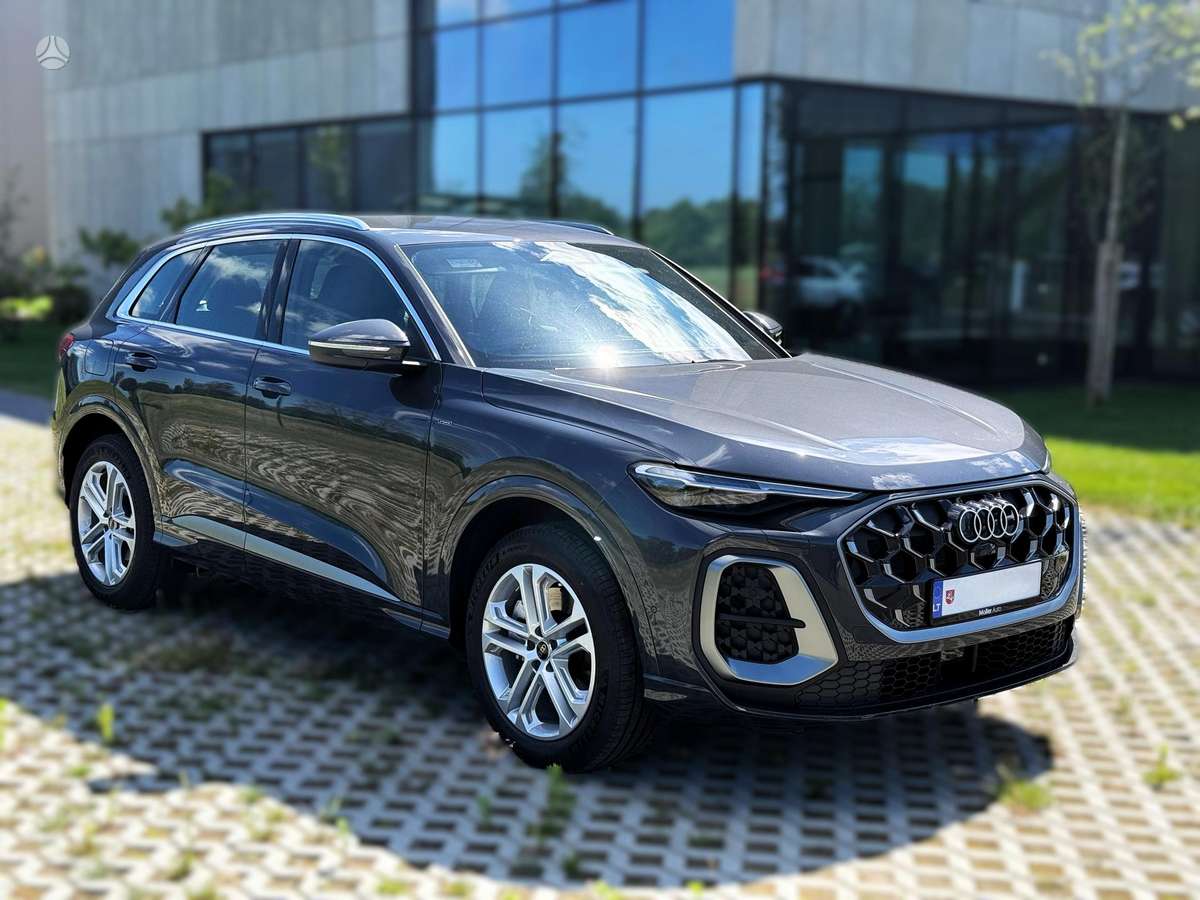 Audi Q5, 2.0 l., Внедорожник / Кроссовер