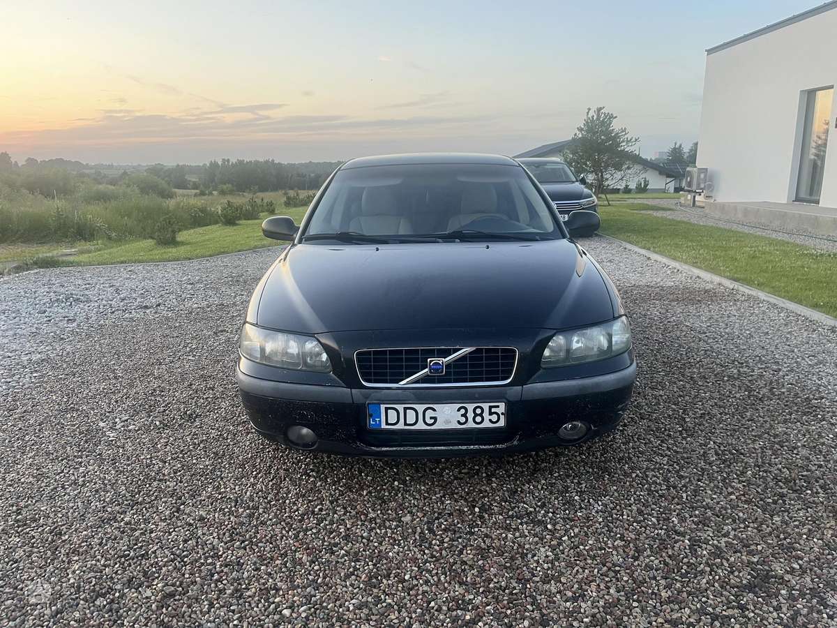 Volvo S60, 2.4 l., Седан