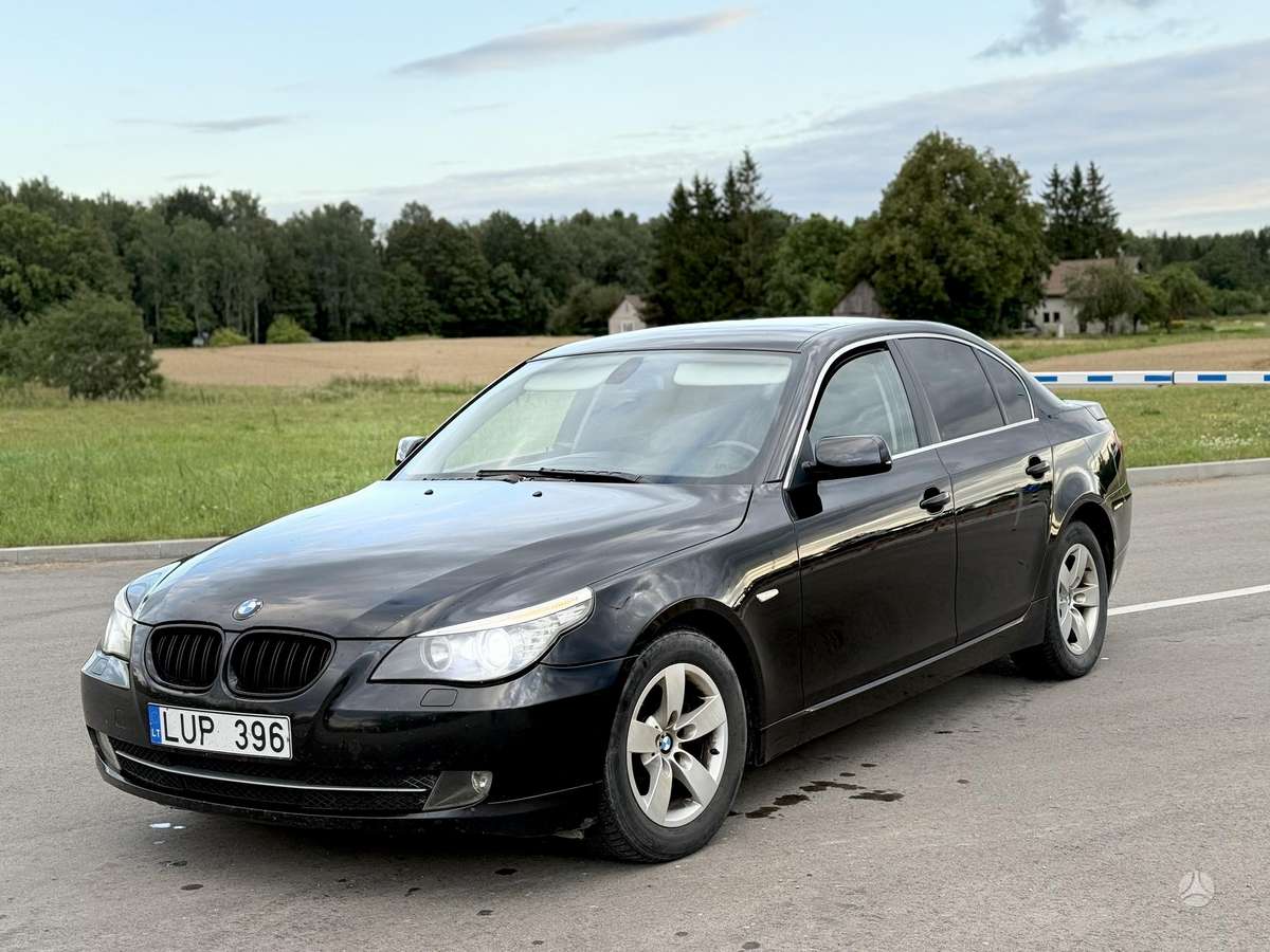 BMW 520, 2.0 l., Седан