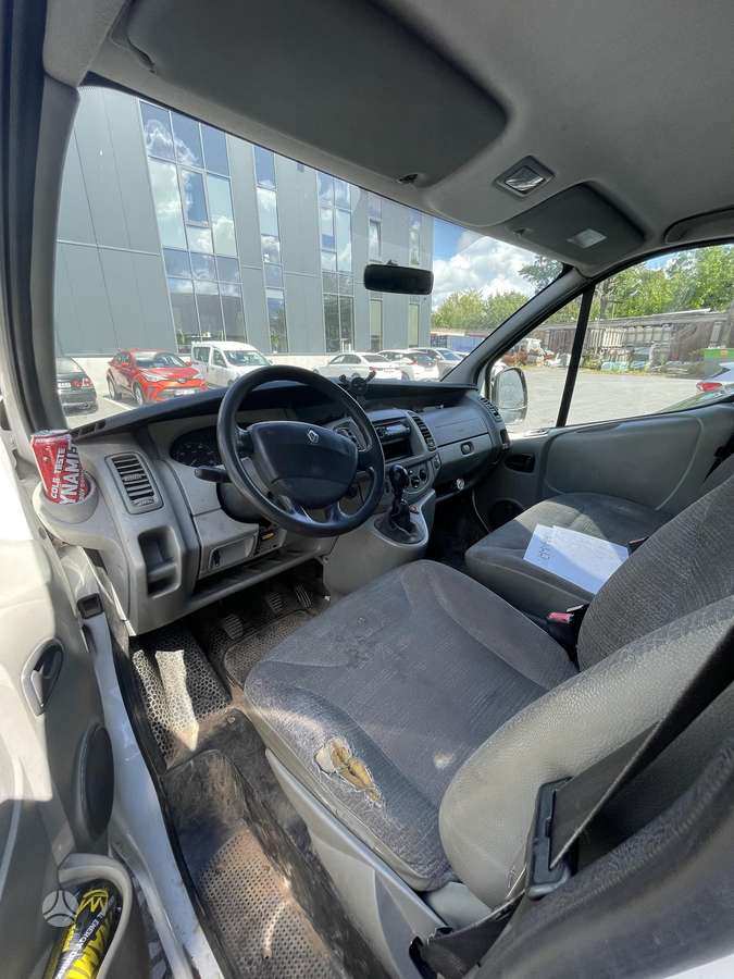 Renault Trafic - 7