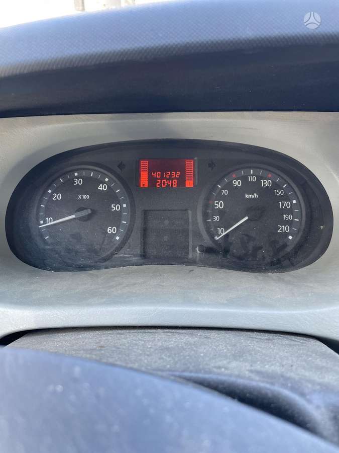 Renault Trafic - 9