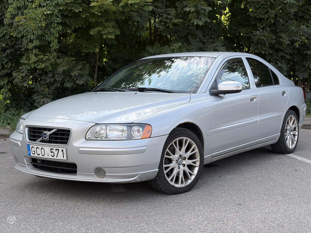 Volvo S60, 2.4 l., Седан