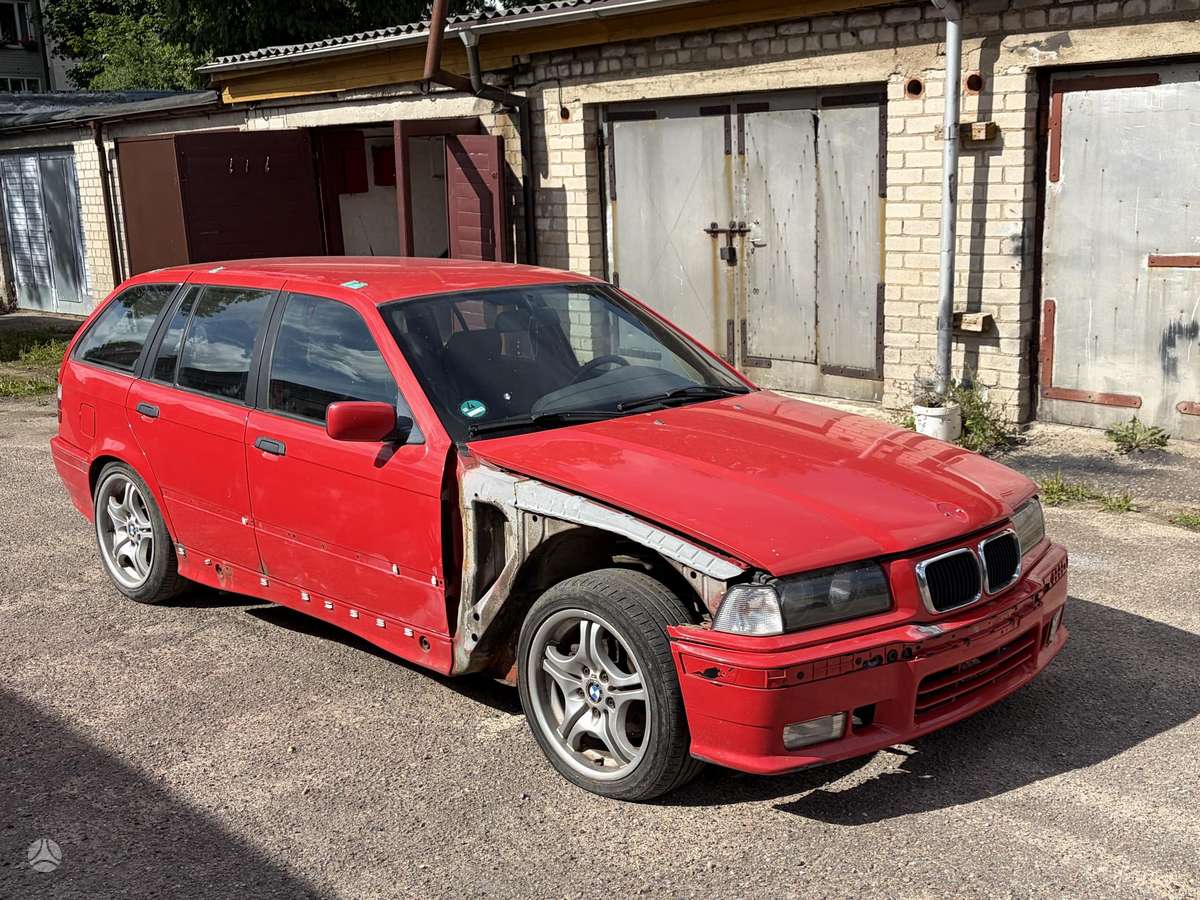 BMW 320, 2.8 l., wagon