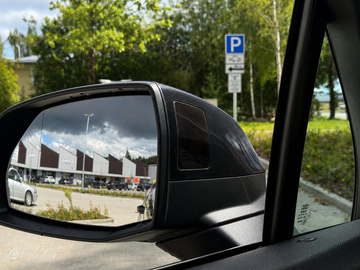 Audi Q7, 3.0 l., Внедорожник / Кроссовер