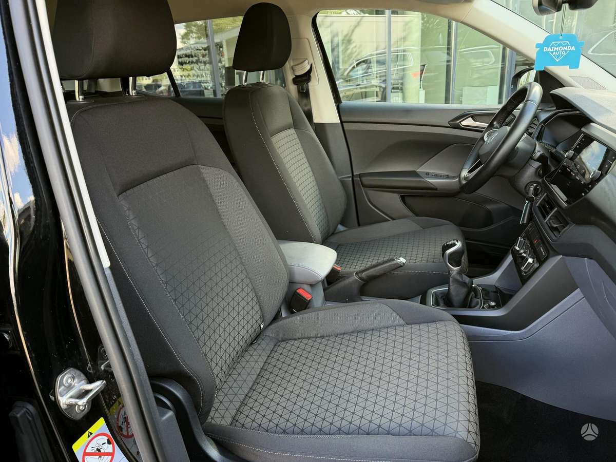 Volkswagen T-Cross - 9